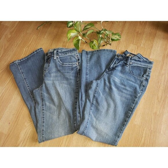 EAR JEANS Lot Of 2 Pairs EARL JEANS Size 6 Bootcut Rhinestones Cowgirl Rodeo - Picture 1 of 7